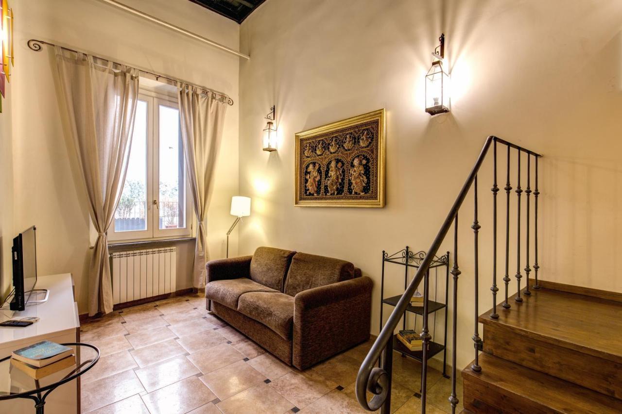 Cappellari Apartments - Campo De' Fiori Rome Luaran gambar