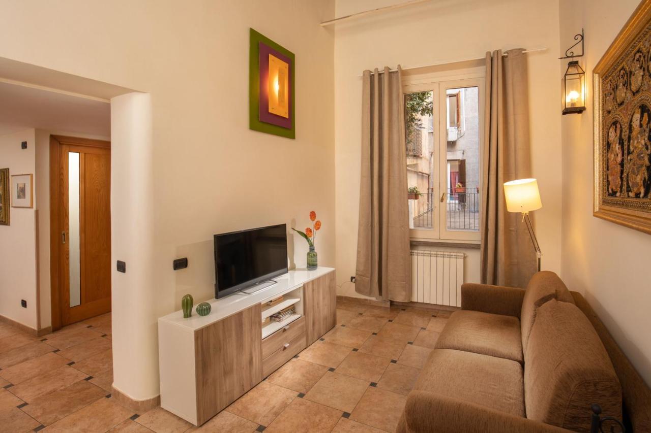 Cappellari Apartments - Campo De' Fiori Rome Luaran gambar
